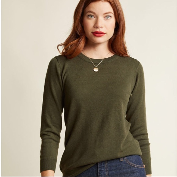 Modcloth Sweaters - ModCloth Charter School Pullover Sweater in Olive